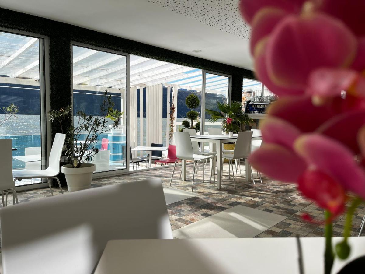 Riviera 990 - Resort & Restaurant Ieşelniţa 외부 사진