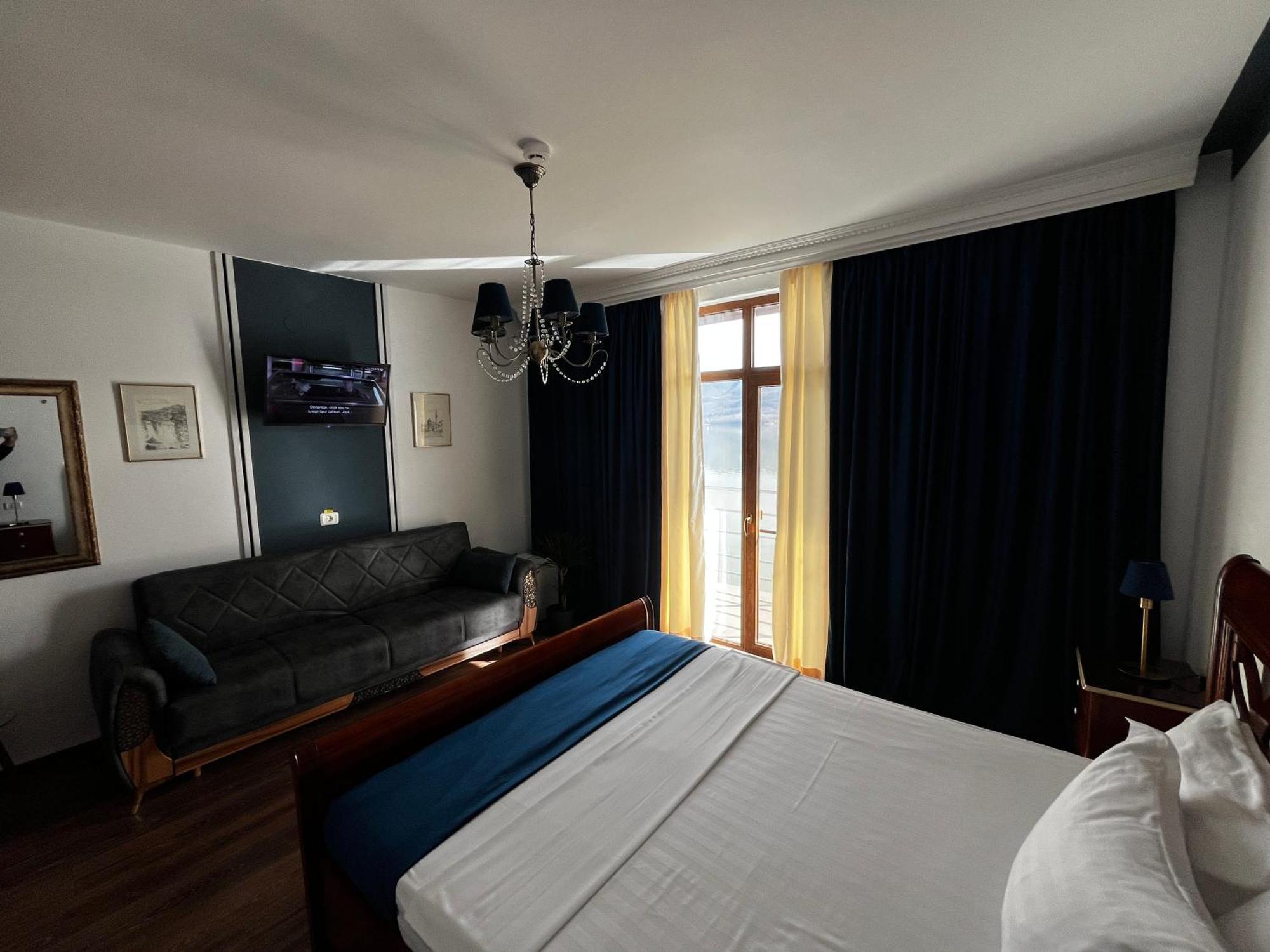 Riviera 990 - Resort & Restaurant Ieşelniţa 외부 사진