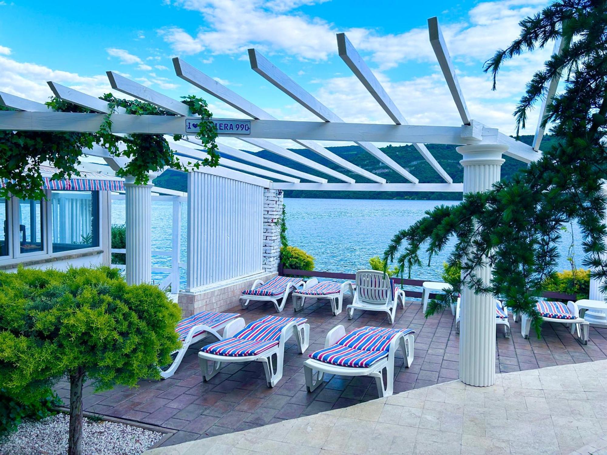 Riviera 990 - Resort & Restaurant Ieşelniţa 외부 사진
