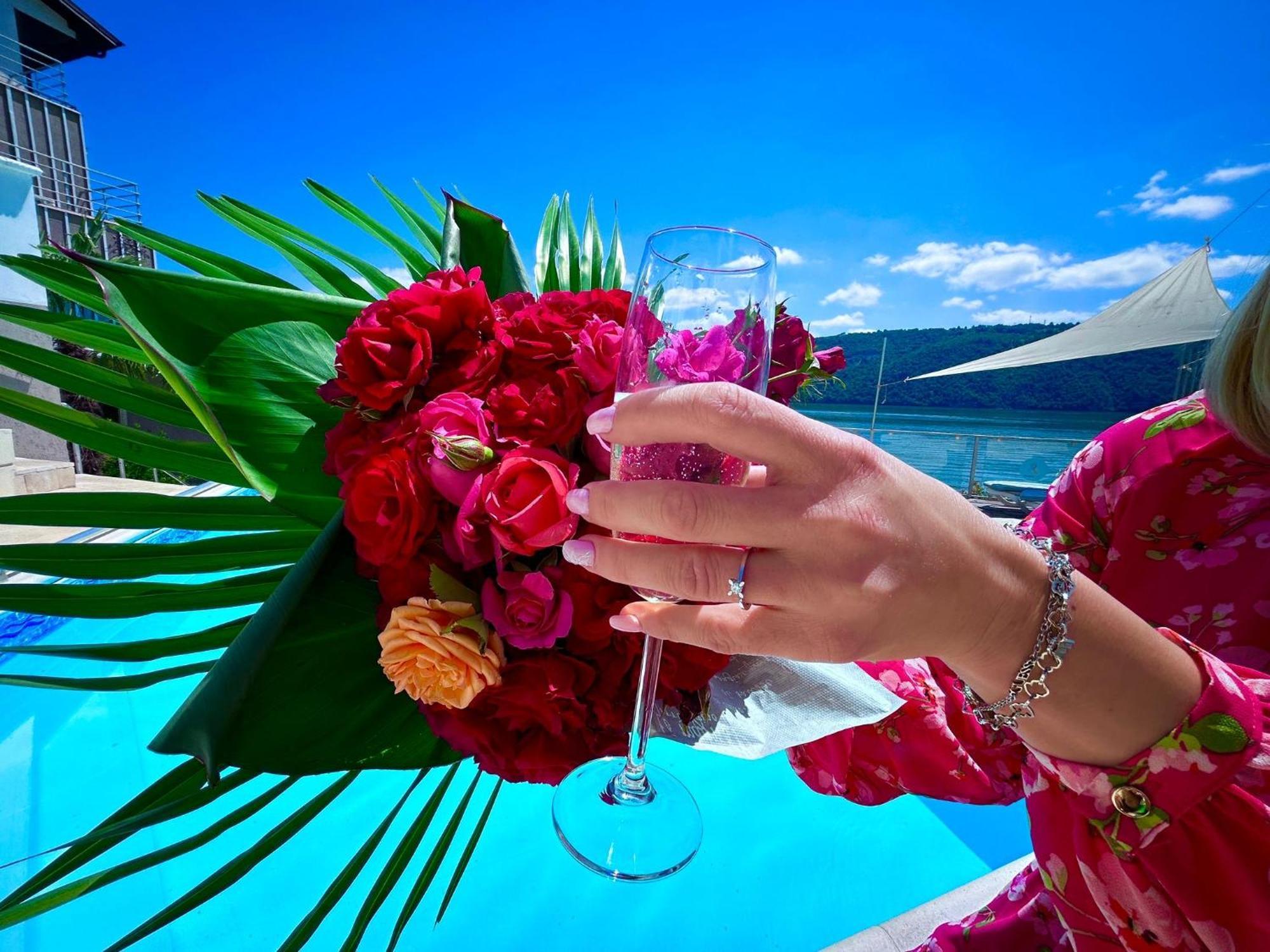 Riviera 990 - Resort & Restaurant Ieşelniţa 외부 사진